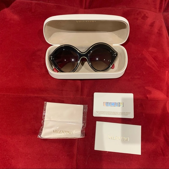 Valentino Cat-Eye Sunglasses Red Black Gold w Case main image 15